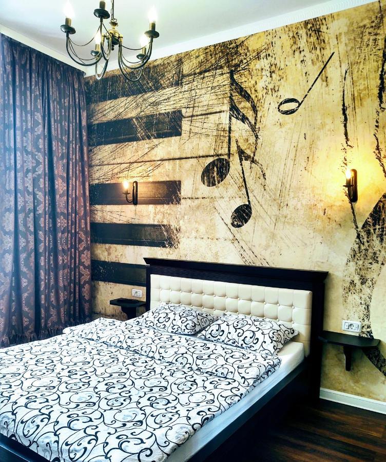 Cezari Aparthotel Braşov Extérieur photo