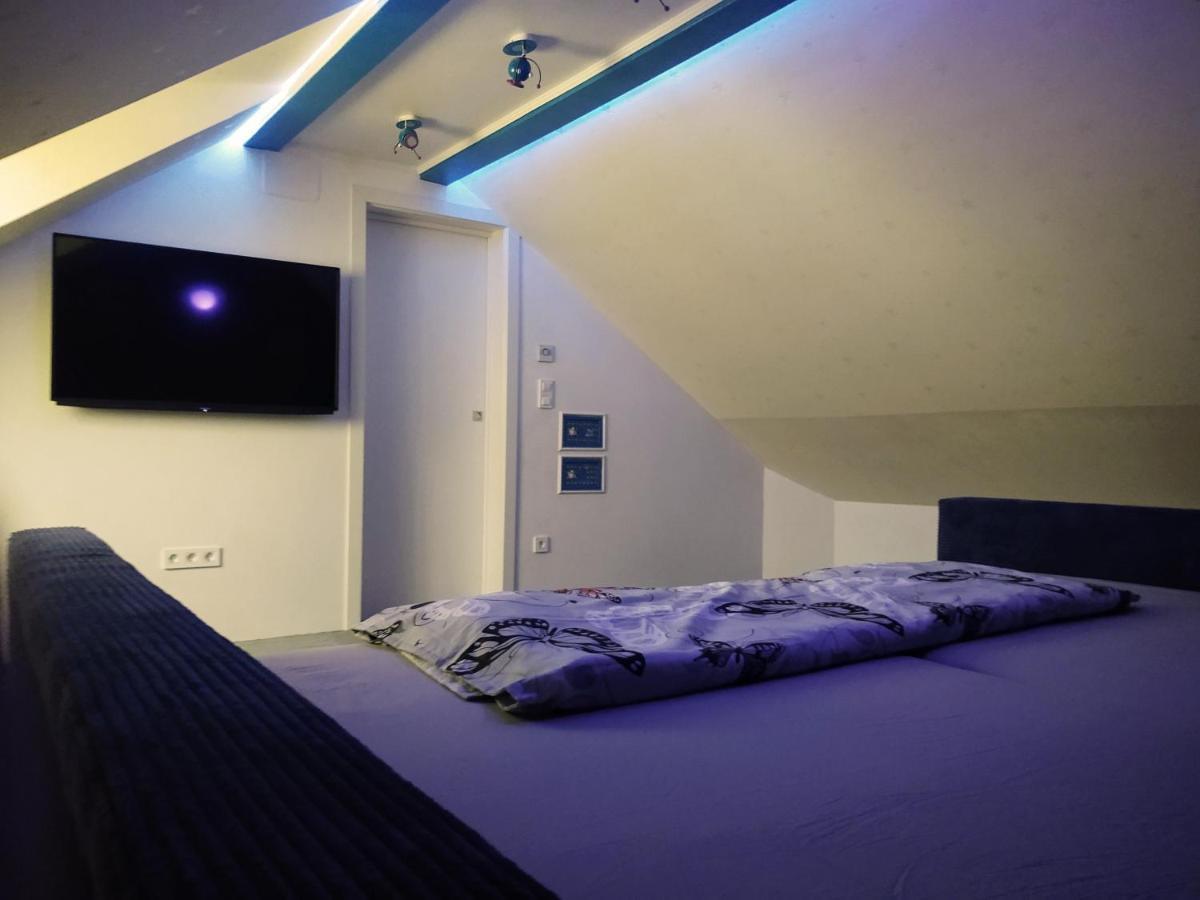 Cezari Aparthotel Braşov Extérieur photo